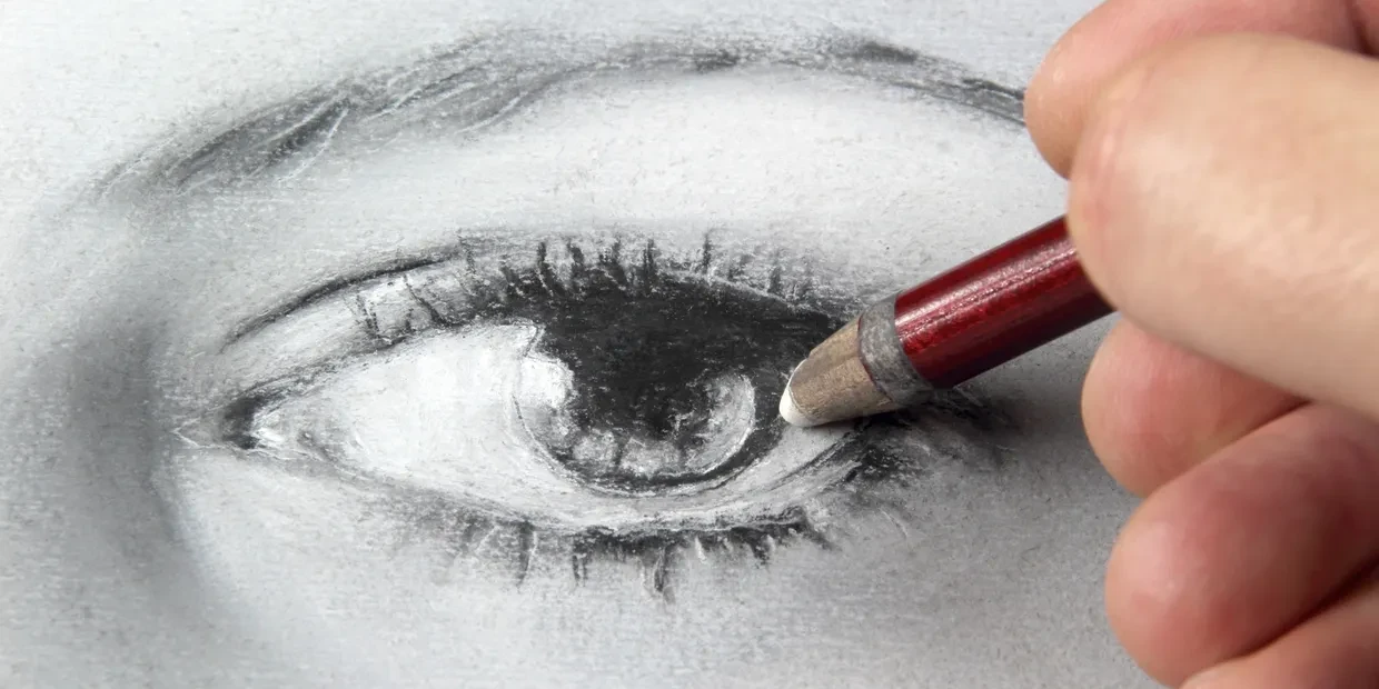 Pencil sketch of an eye — artistic detail and precision craftsmanship